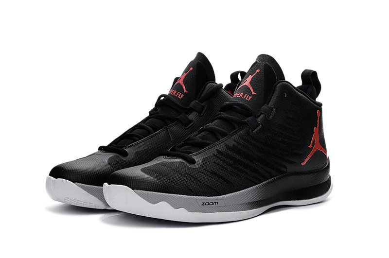 tenis jordan superfly