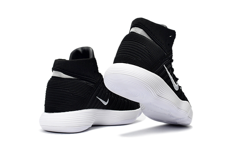 Hyperdunk 2017 hot sale all black