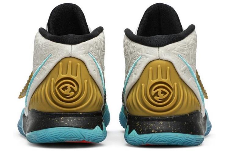 lebron tune squad 17