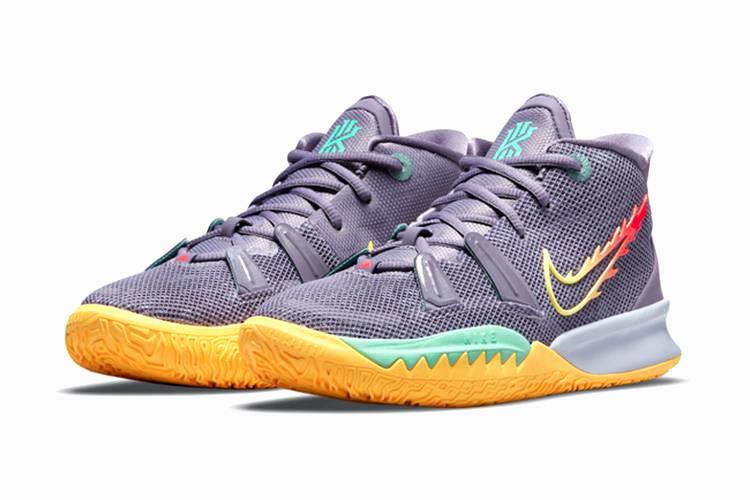 Kyrie tênis sales